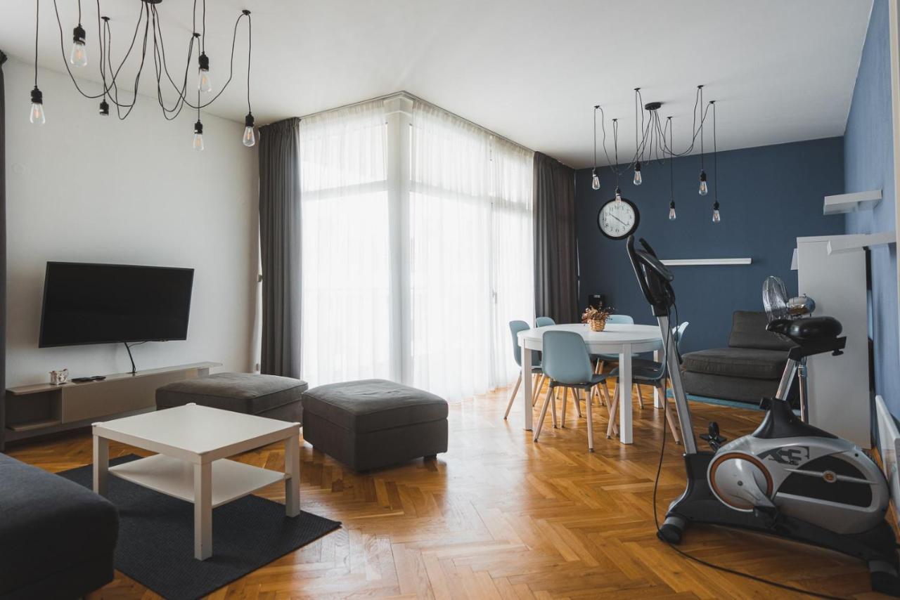 Veleslavin Apartments Prague Luaran gambar