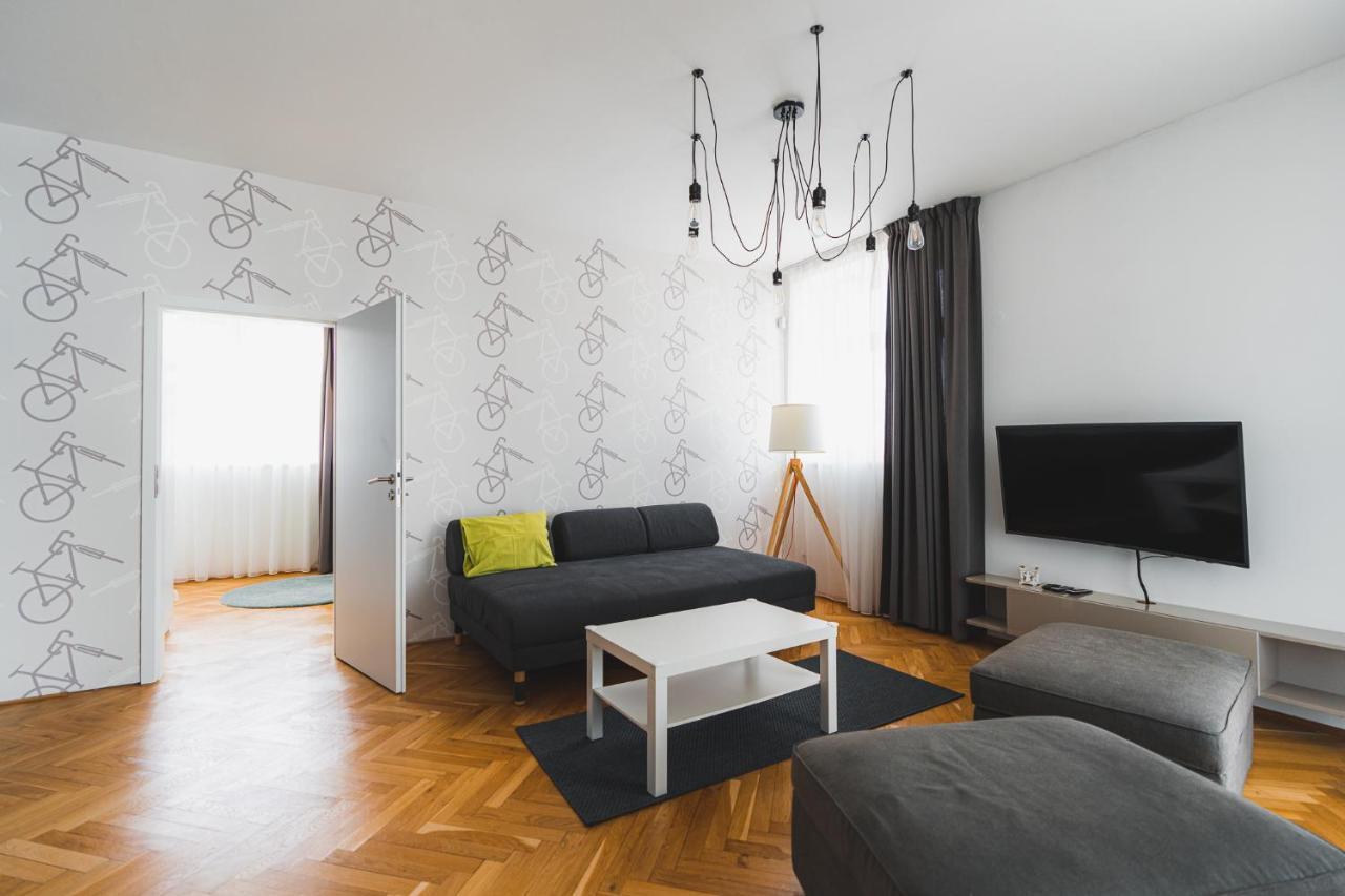 Veleslavin Apartments Prague Luaran gambar