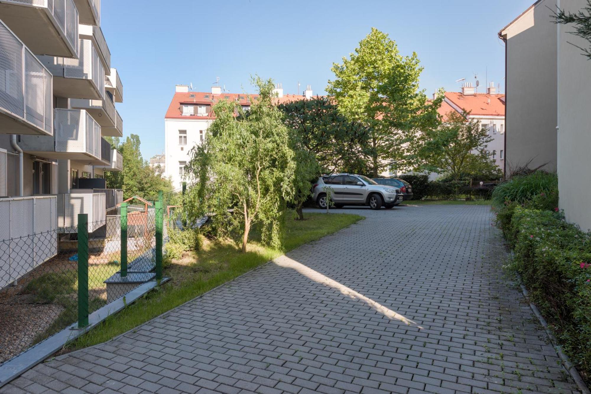 Veleslavin Apartments Prague Luaran gambar