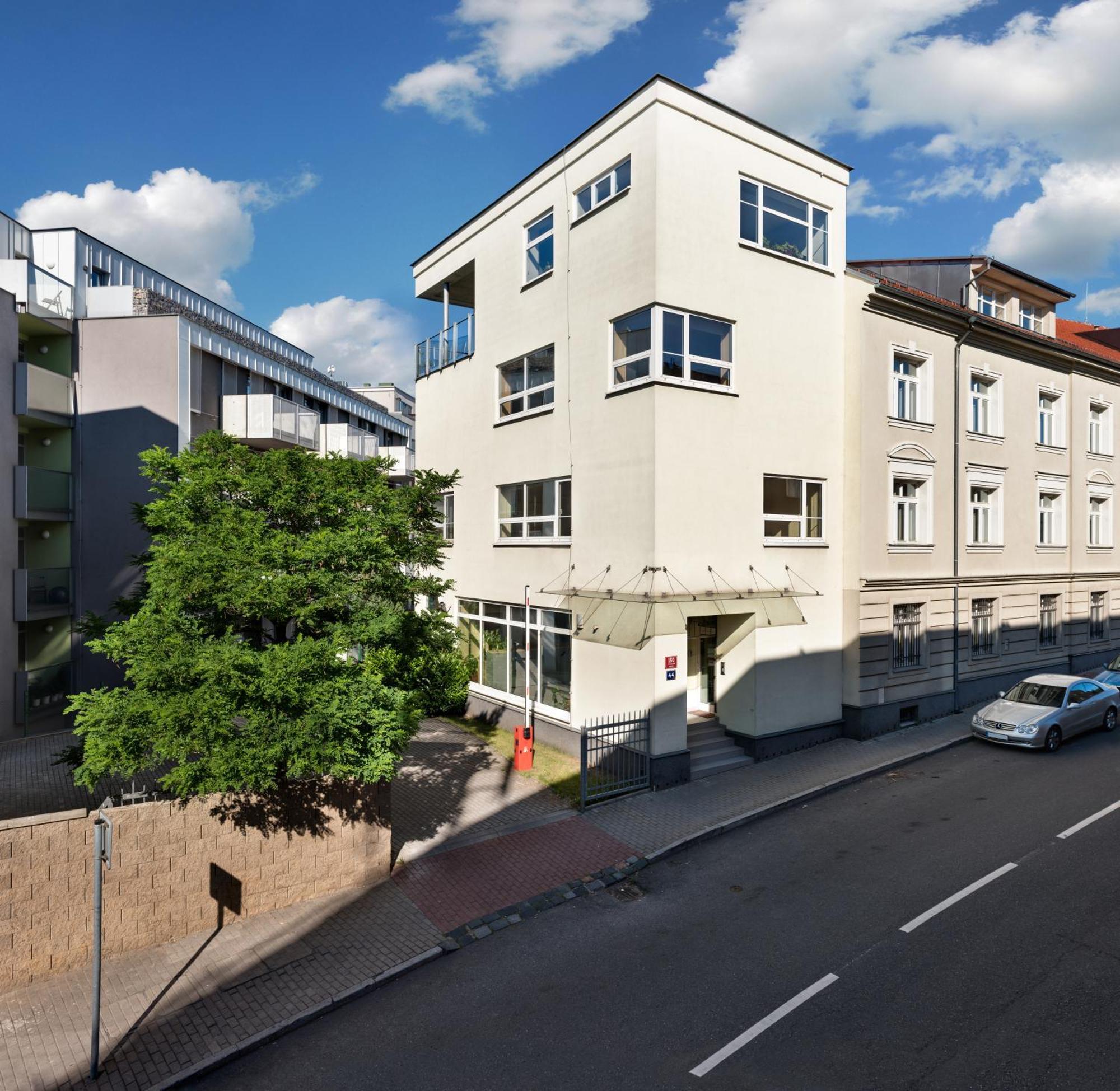 Veleslavin Apartments Prague Luaran gambar