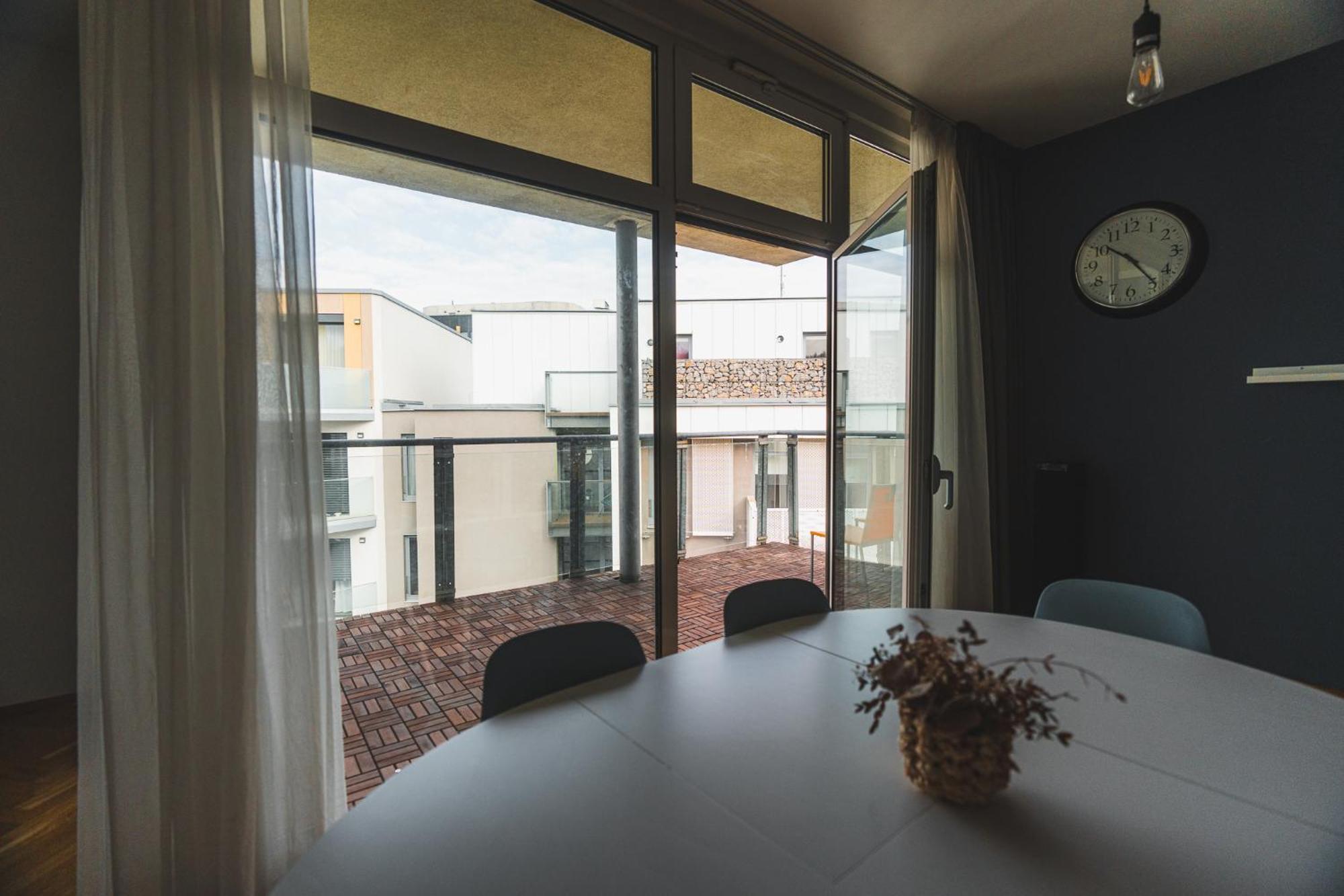 Veleslavin Apartments Prague Luaran gambar