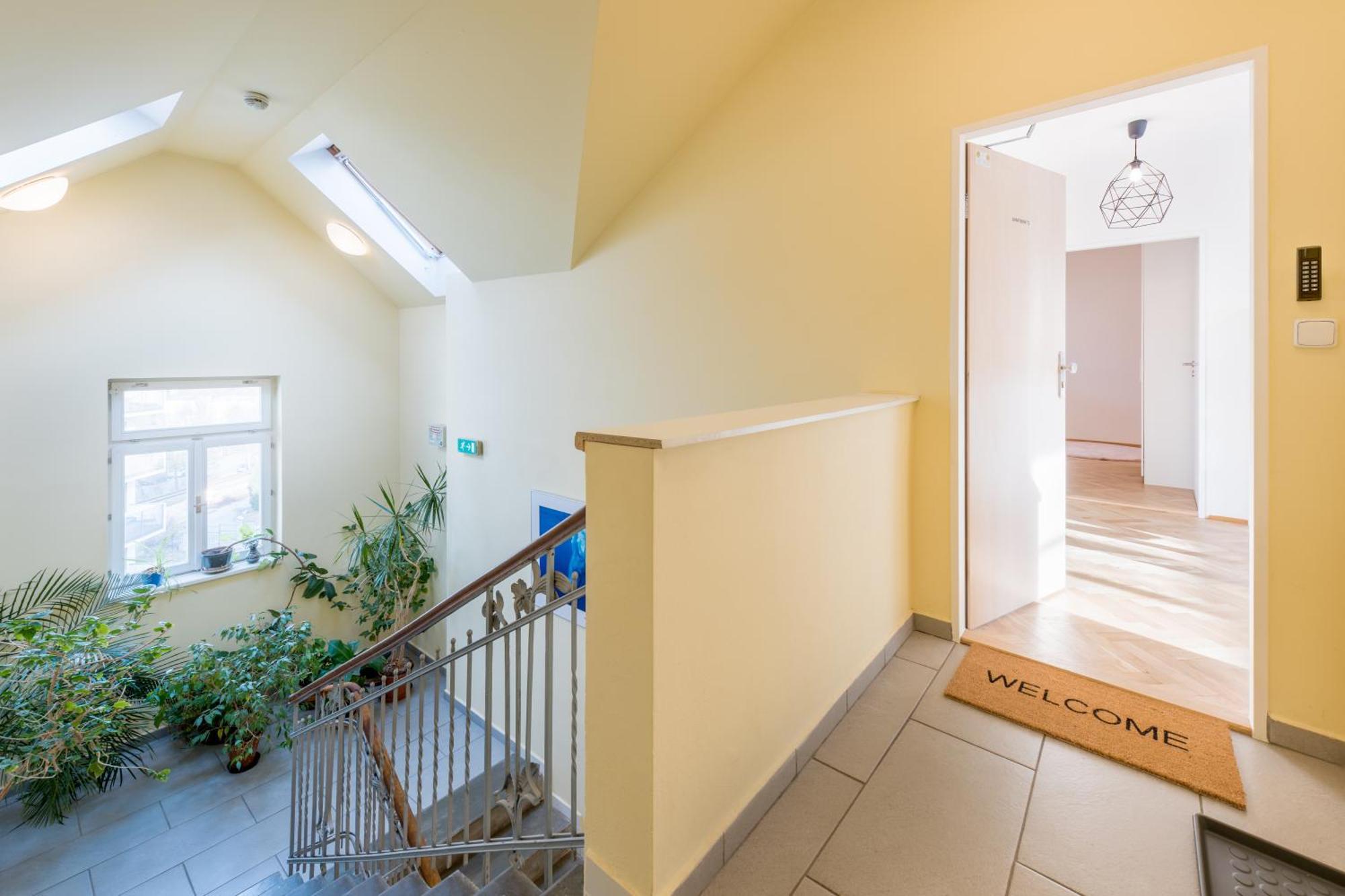 Veleslavin Apartments Prague Luaran gambar