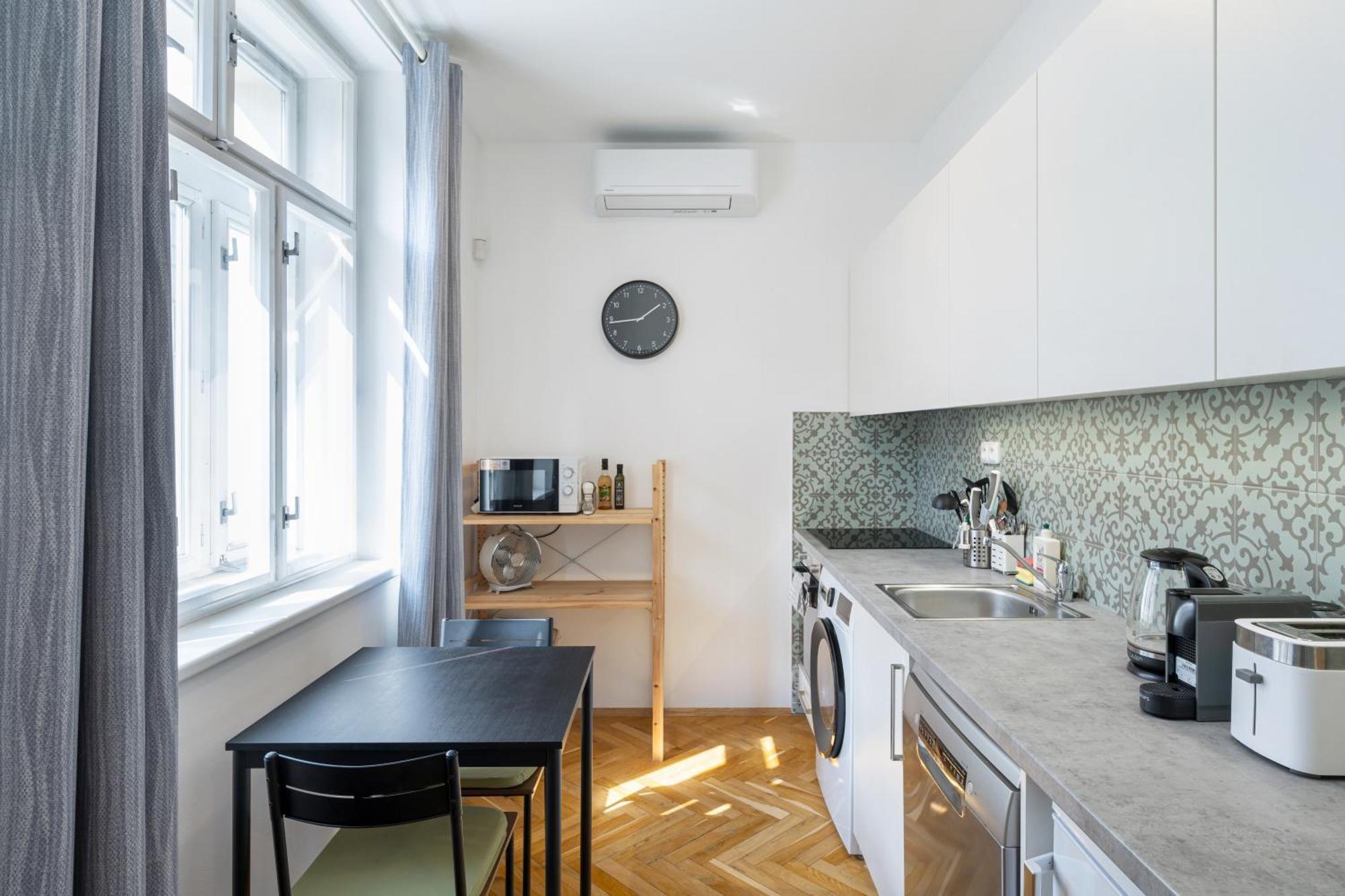 Veleslavin Apartments Prague Luaran gambar