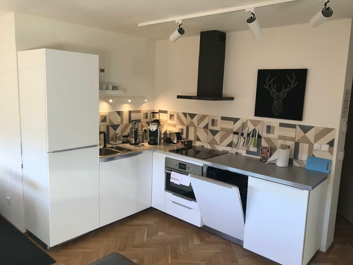 Veleslavin Apartments Prague Luaran gambar
